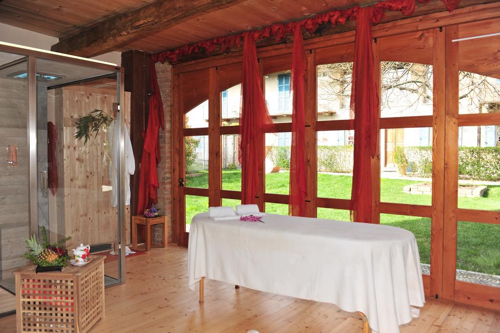 La Madernassa Resort - Casalora Dimora Storica Di Charme Guarene Εξωτερικό φωτογραφία
